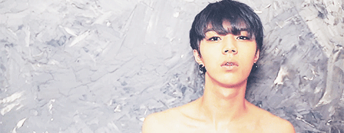 http://i949.photobucket.com/albums/ad332/girgoesrawr/JQ11_zps92d532c6.gif