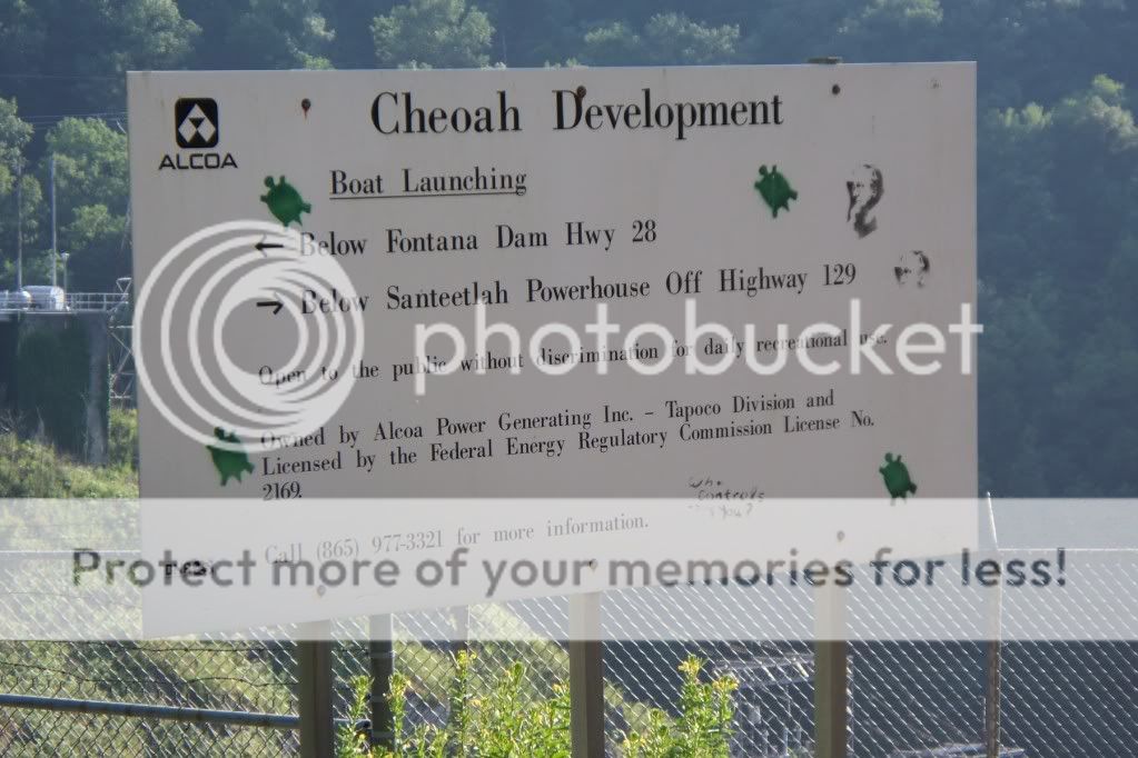 http://i949.photobucket.com/albums/ad334/blackdeek_1/100_1379.jpg