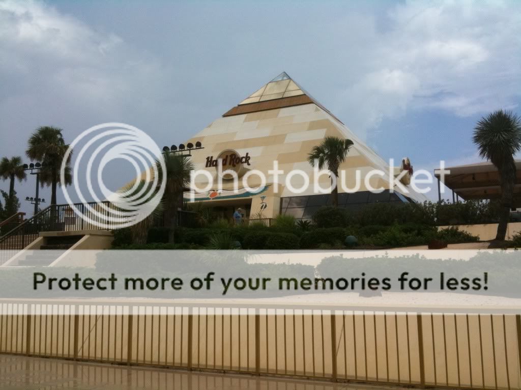 http://i949.photobucket.com/albums/ad334/blackdeek_1/b486e996.jpg