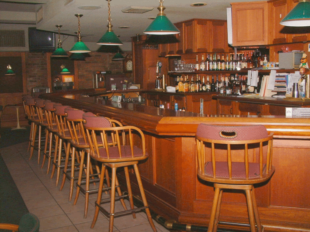 Main Bar of the Torrington Elks Lodge 372 Torrington, CT 06790